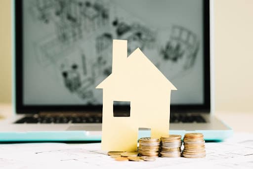 Stock Market vs Real Estate