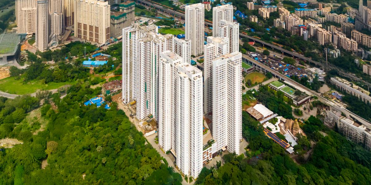 Aerial view of Piramal Vaikunth township in Balkum, Thane West, showing master planned residential development