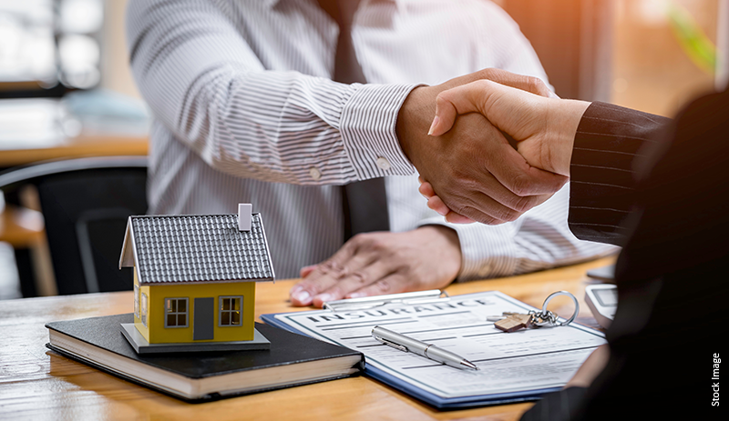 How to Choose the Right Real Estate Agent for Buying a House?